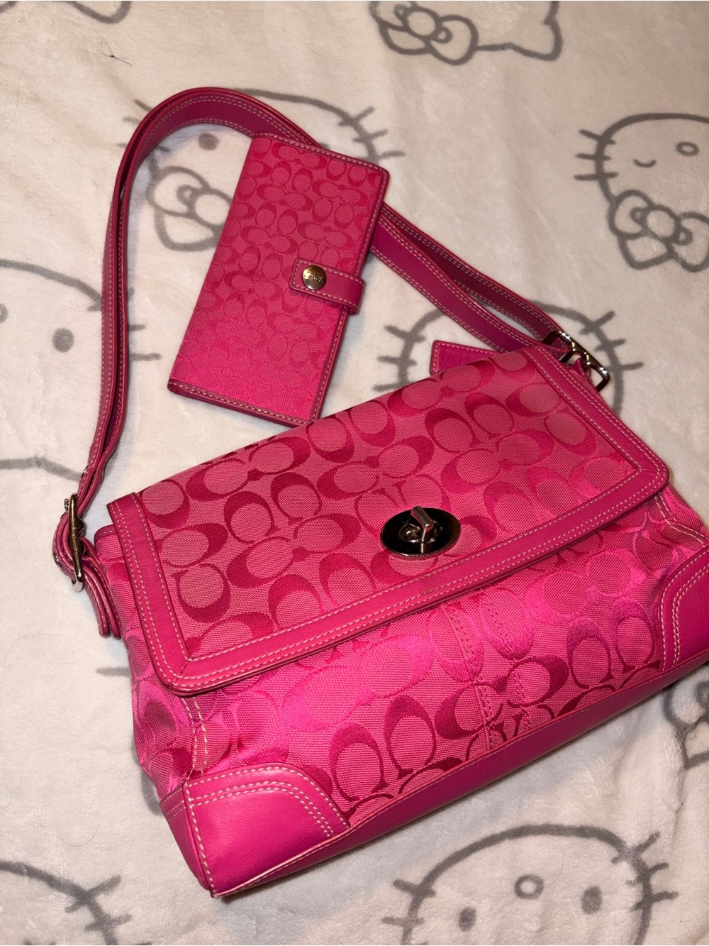 Coach F13972 Magenta Signature Canvas Bag with Matching Wallet